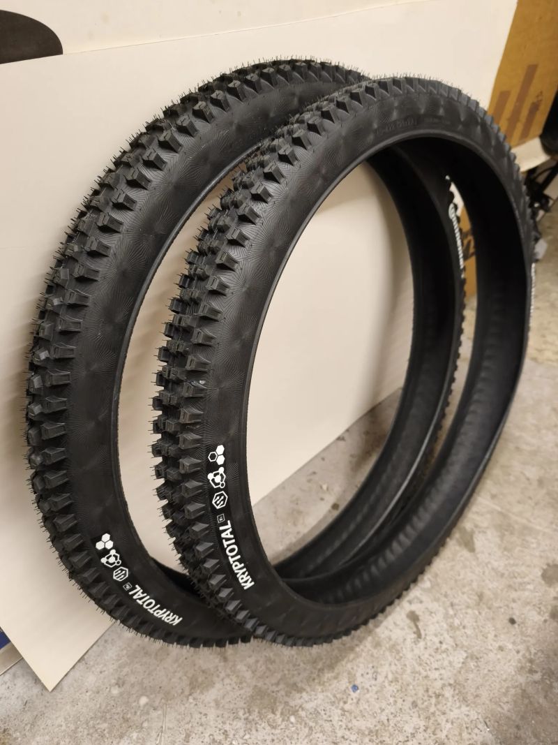 Continental Kryptotal 29"x2.4 + 27.5"x2.4
