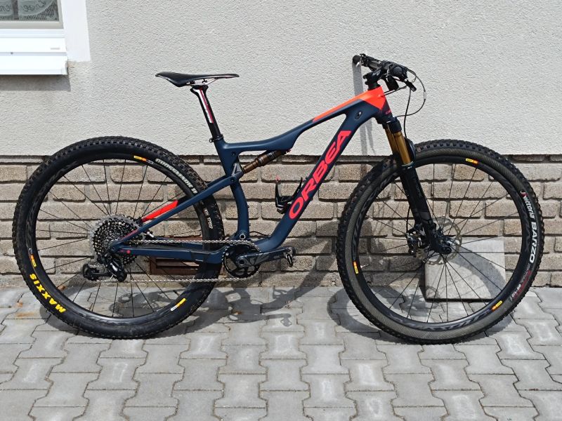 ORBEA OIZ M10 - KARBONOVÁ KOLA ! SRAM XX1 !