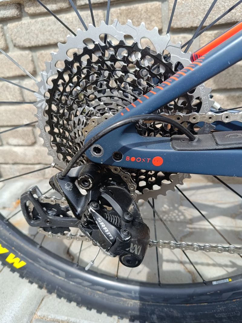 ORBEA OIZ M10 - KARBONOVÁ KOLA ! SRAM XX1 !