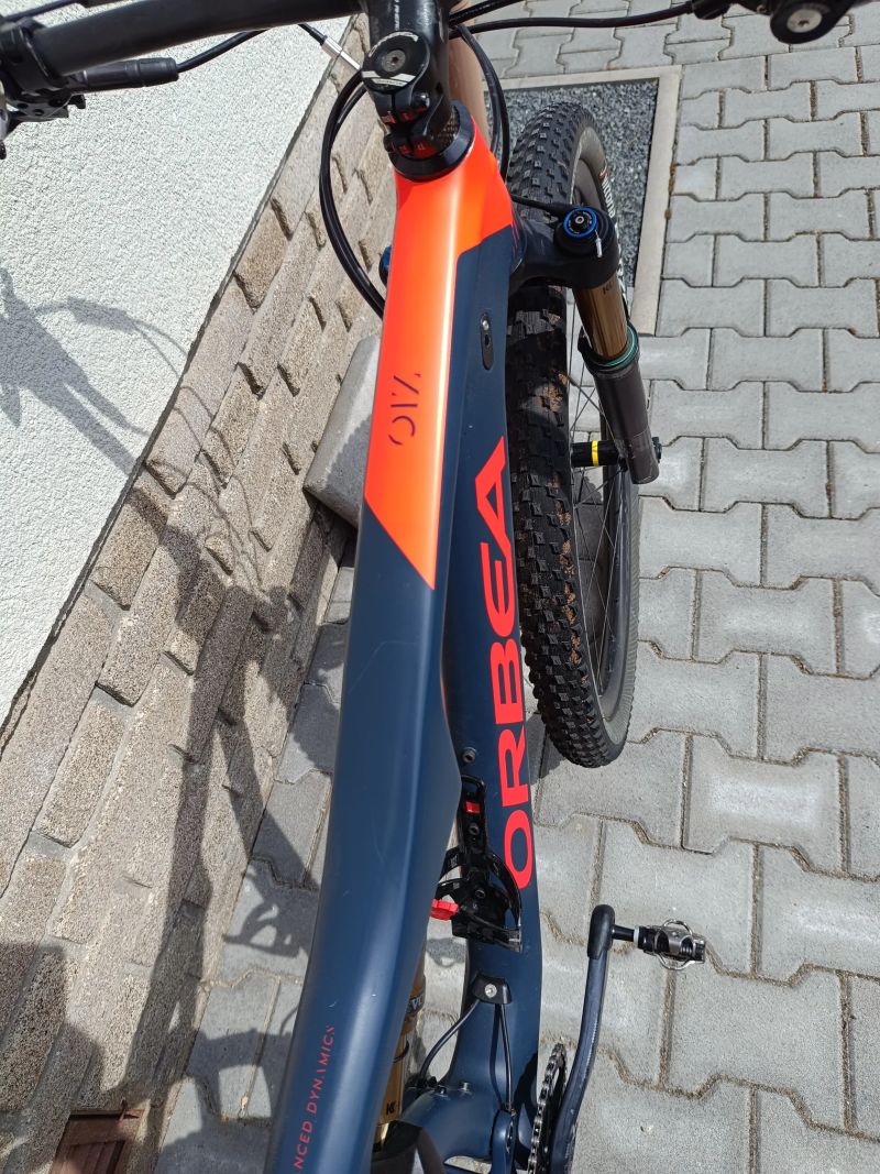 ORBEA OIZ M10 - KARBONOVÁ KOLA ! SRAM XX1 !