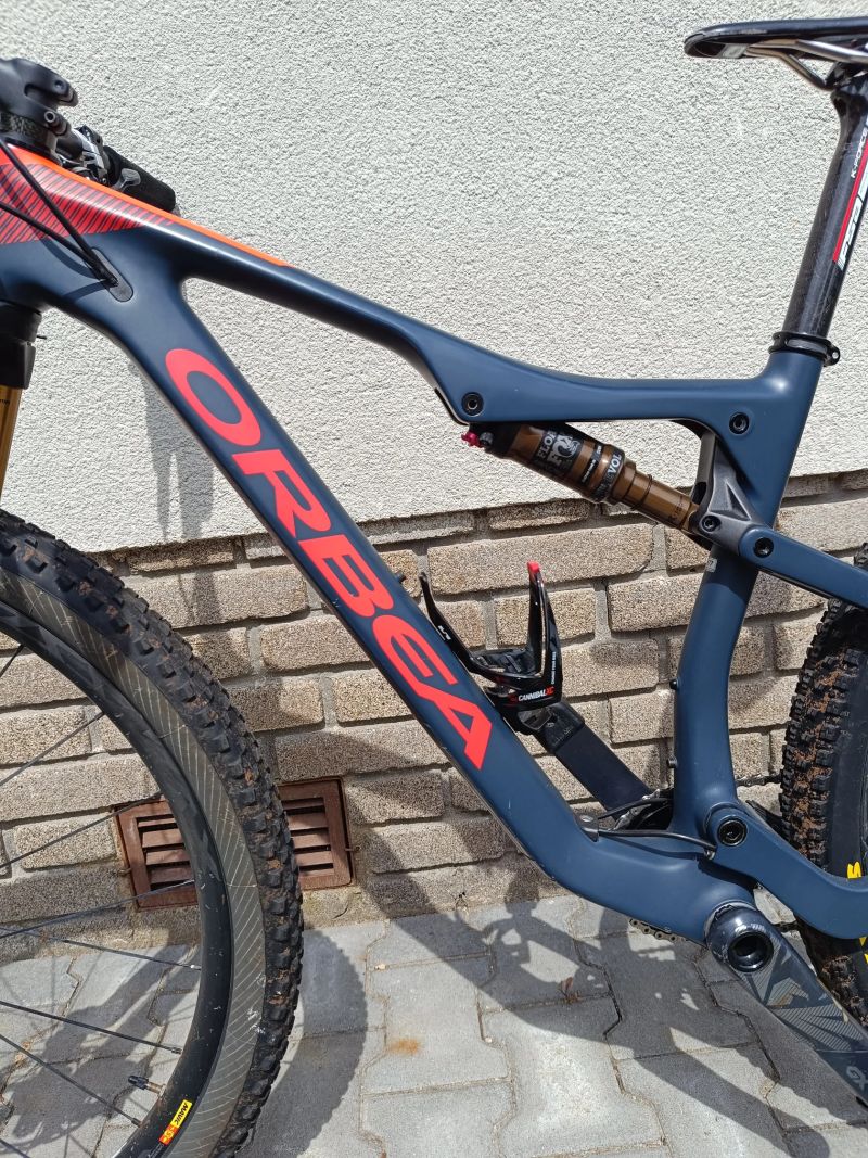 ORBEA OIZ M10 - KARBONOVÁ KOLA ! SRAM XX1 !