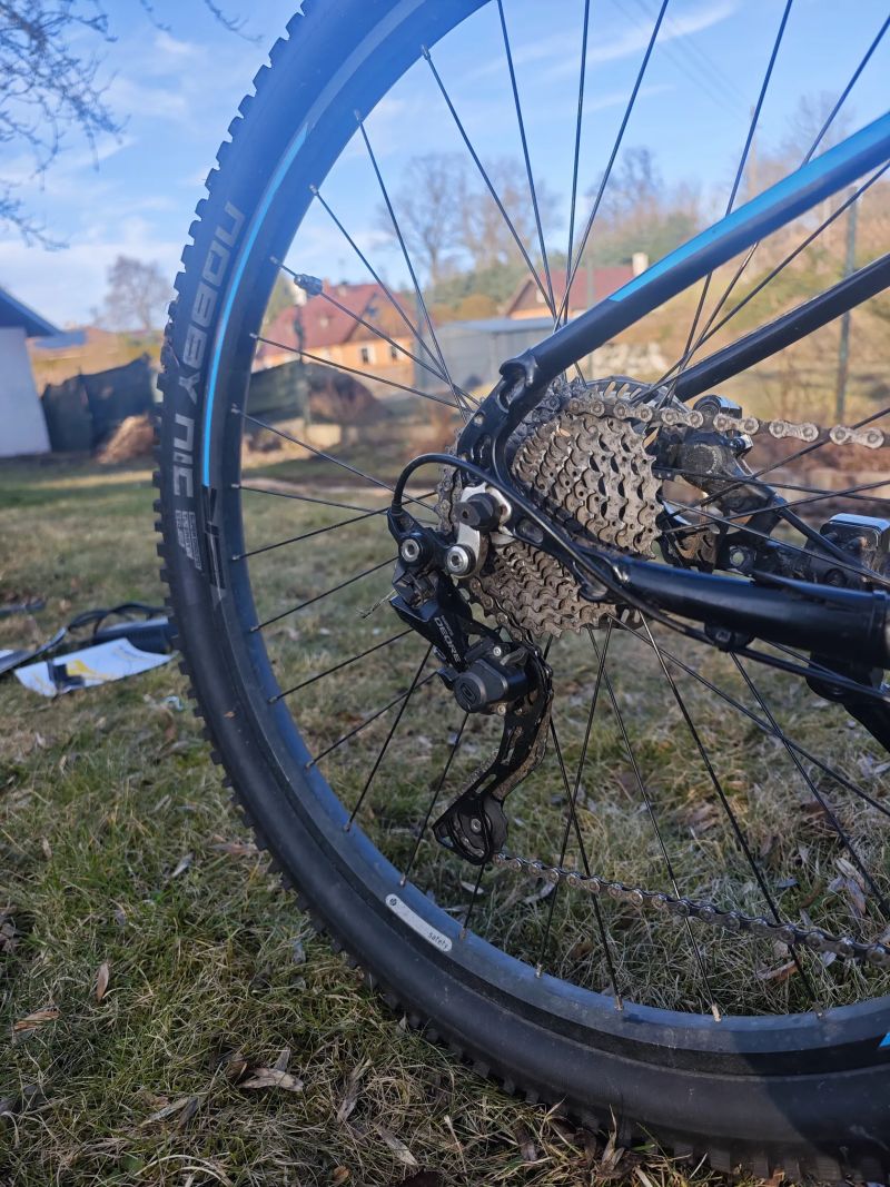 Leader Fox KENT 29“ 17,5" - Elektrokolo max 50km/h