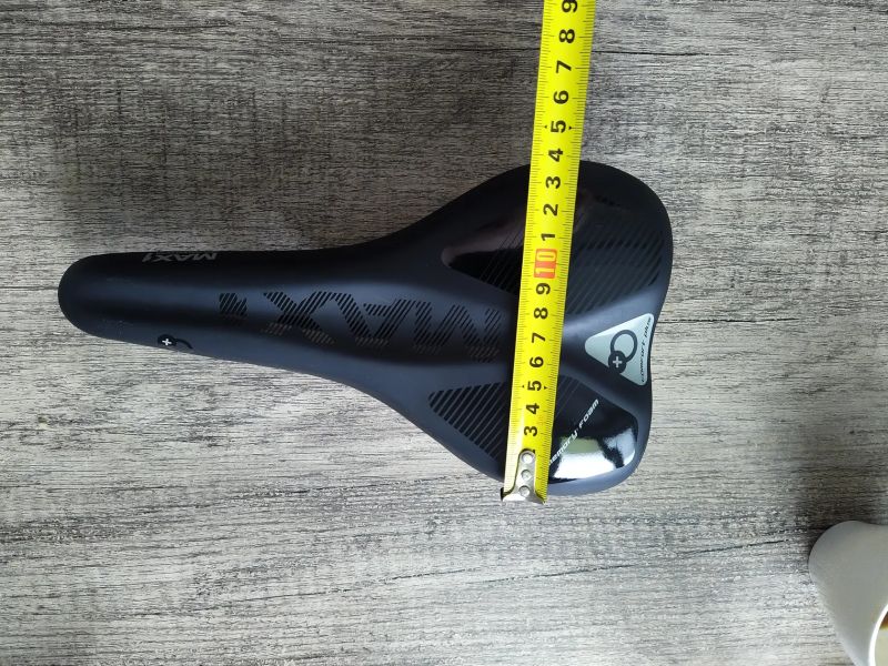 Pánské sedlo MAX1 Comfort Plus 150