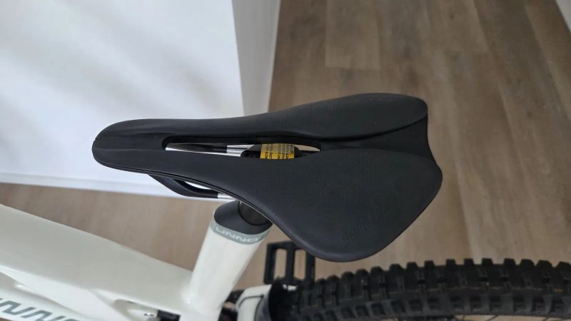  Unno Mith Elite 2024 S3 (reach 510 mm) jen 221 km