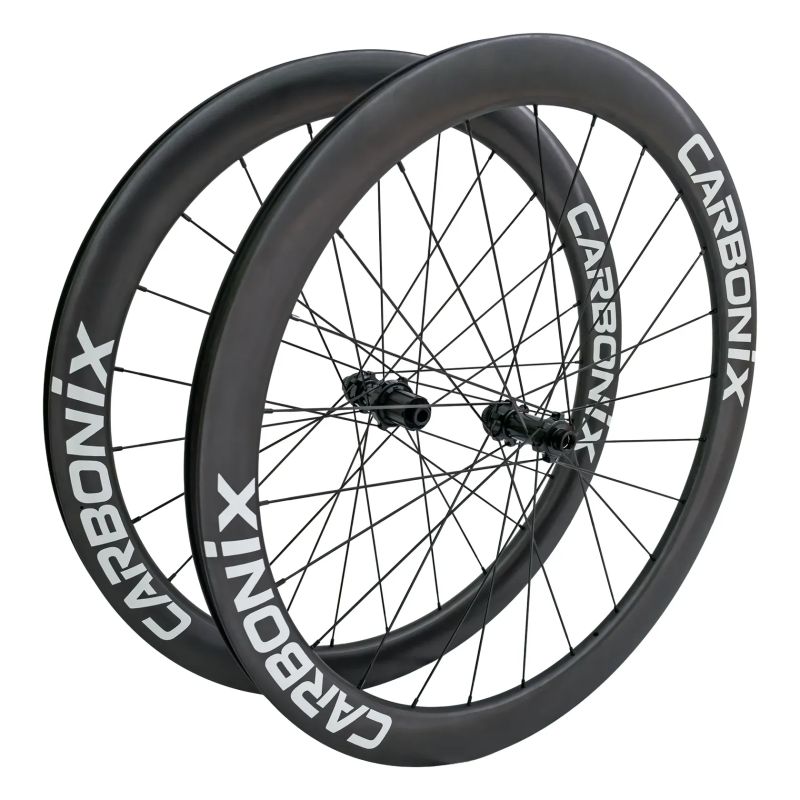 💸 DOSTUPNÁ – Silniční karbonová kola Carbonix ENTRY 50 | ocelové dráty Pillar | disc | 1510 g