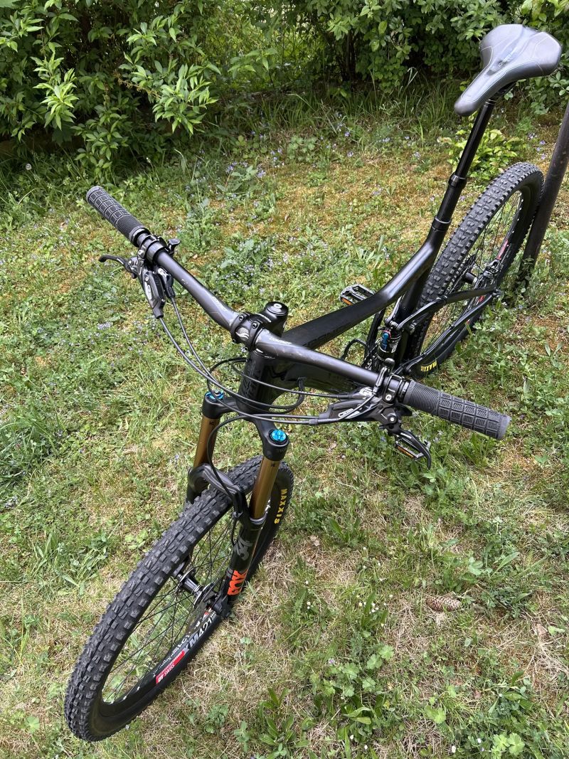 Giant Trance Advanced Raw Carbon Fox Factory