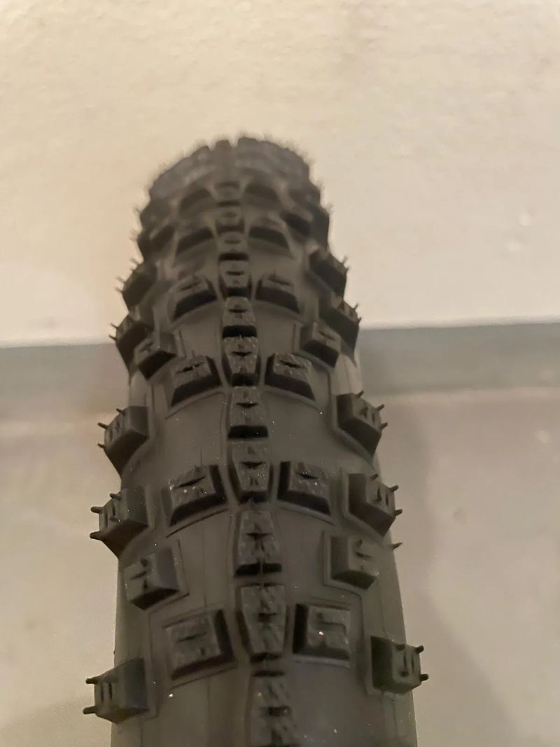 Schwalbe smart sam addix, plus 20" - pláště do terénu