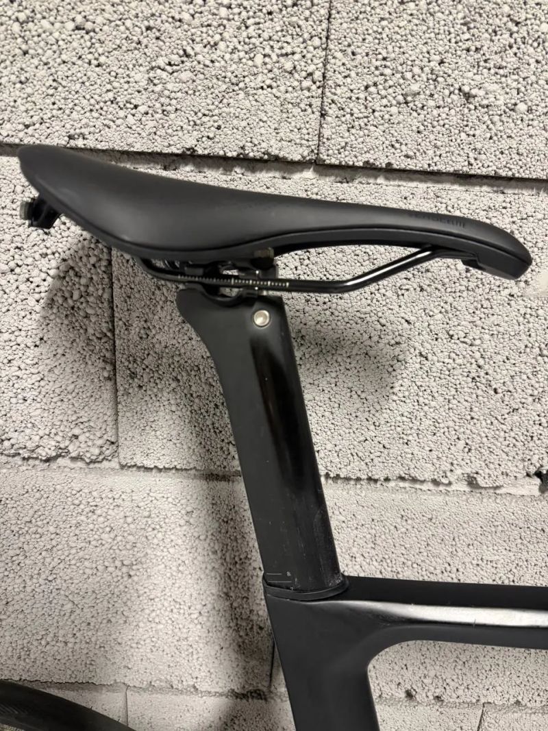 Orro Venturi Shimano 105 Di2. Vel L, pro postavu 175-185 cm