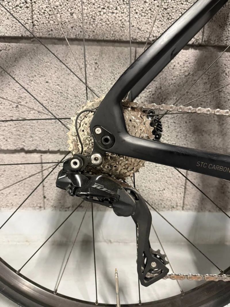 Orro Venturi Shimano 105 Di2. Vel L, pro postavu 175-185 cm