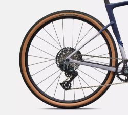 nove DT Swiss G500 (vnitrni sirka 26mm) gravel zapletena kola, naboje s XDR orechem