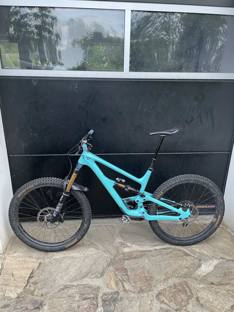 YT Industries Capra CORE 4