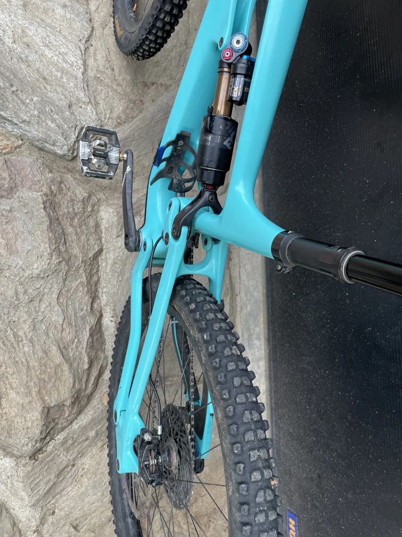 YT Industries Capra CORE 4