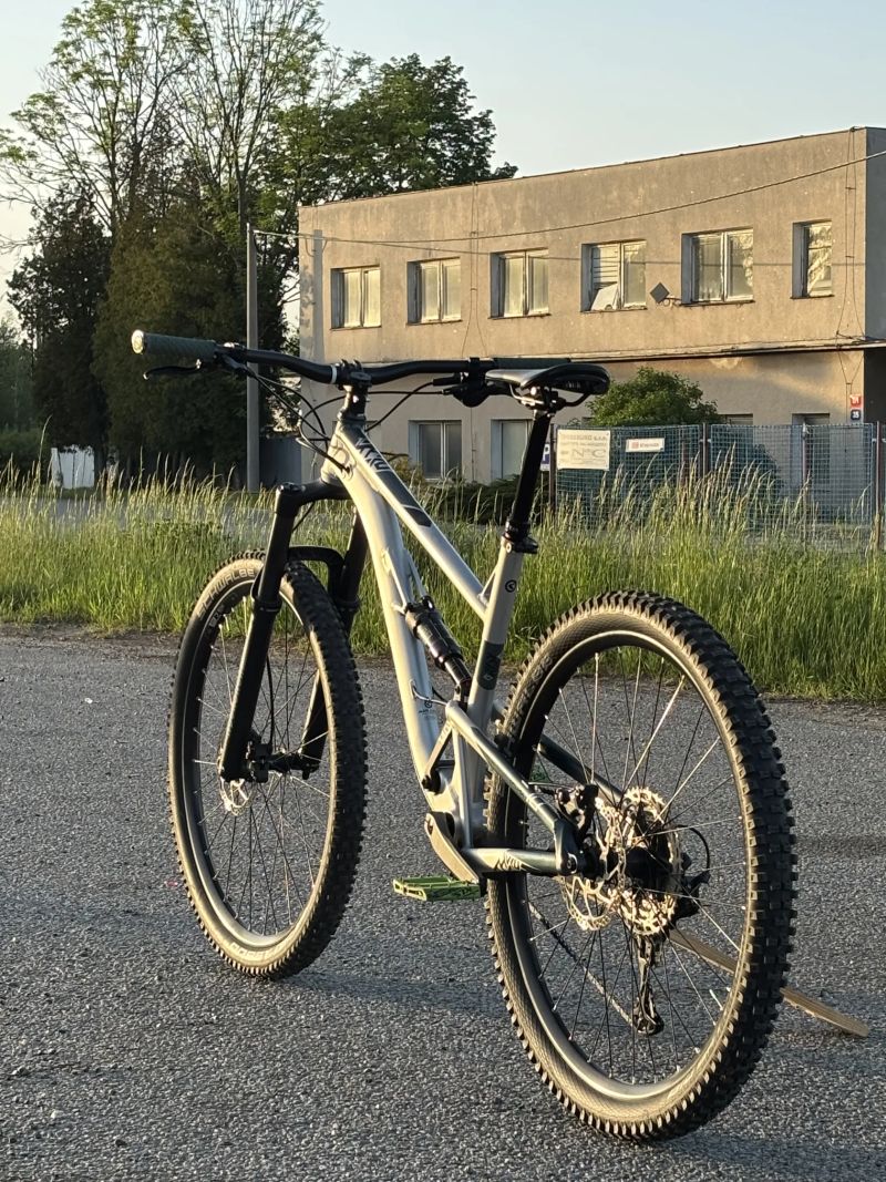 Kellys Kellys thorx 10