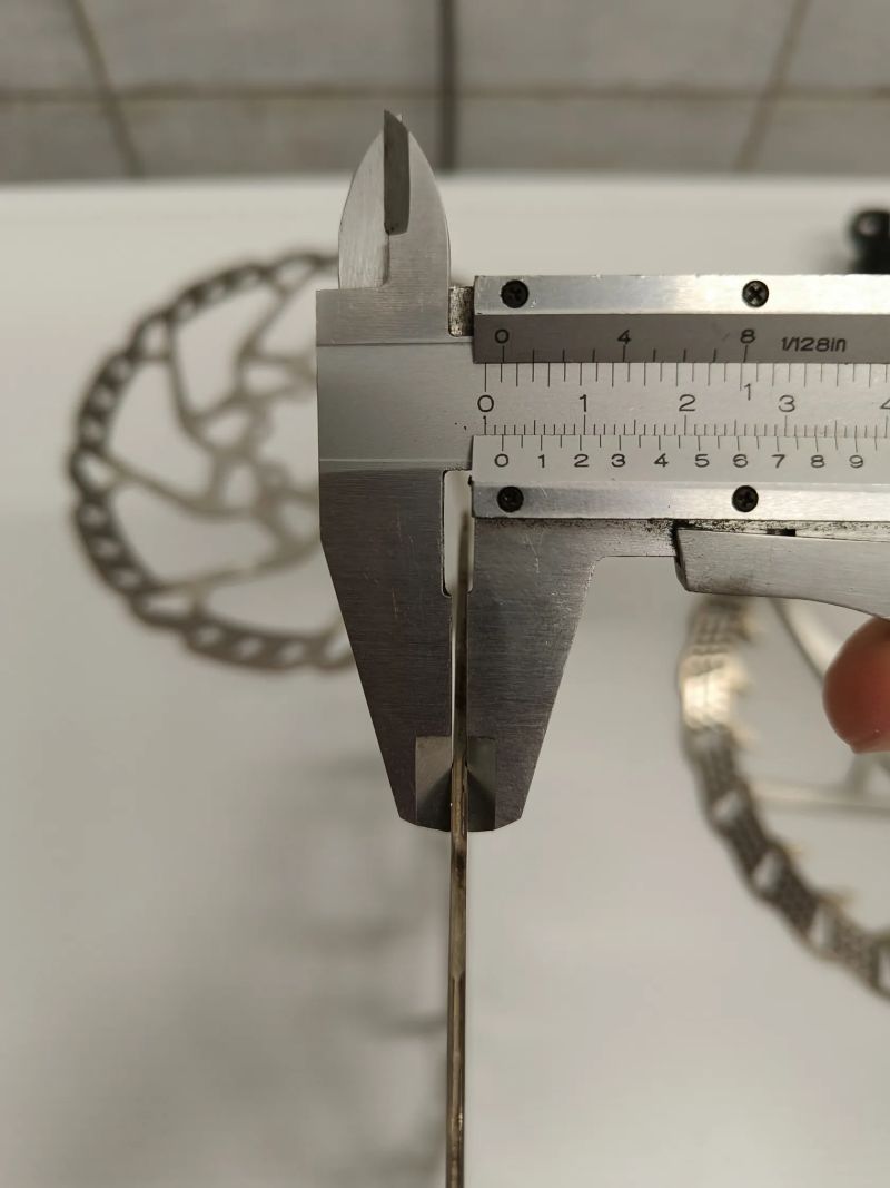 Kotouče Shimano SR MT66-M 180mm