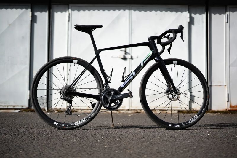 Superior X-Road Team Issue