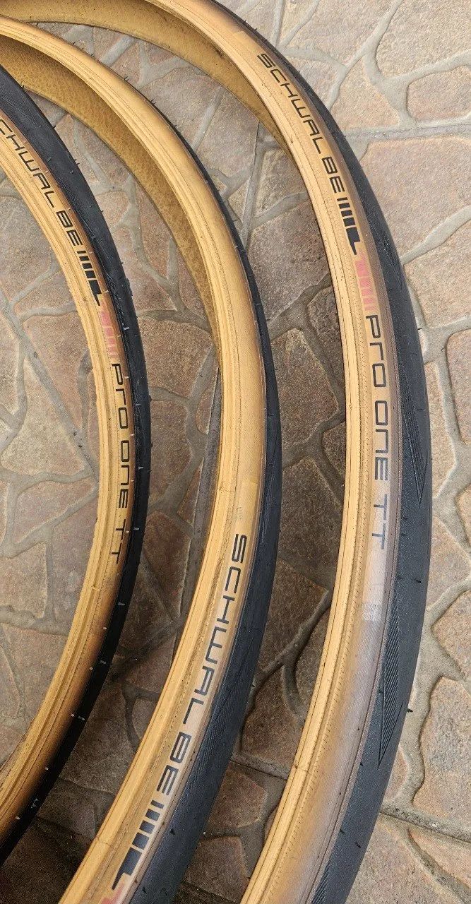 Schwalbe Pro One TT 25 mm a 2x 28 mm
