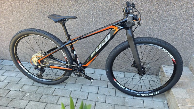 Nové juniorské MTB Fuji Elite 27,5" 