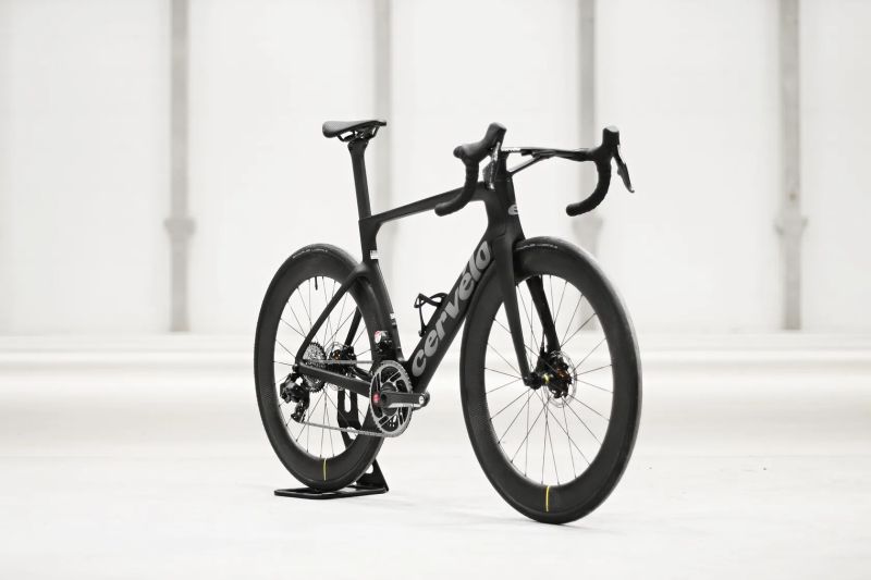 Cervélo S5, Sram Red Powermeter, Force AXS 2x12, Mavic Cosmic