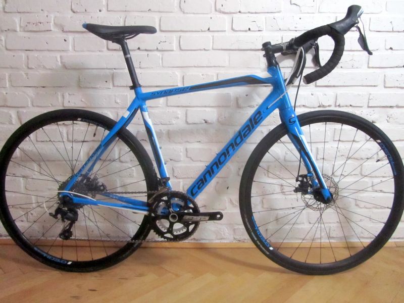 CANNONDALE SYNAPSE na Shimano 105, 54 cm. 1ROK ZÁRUKA