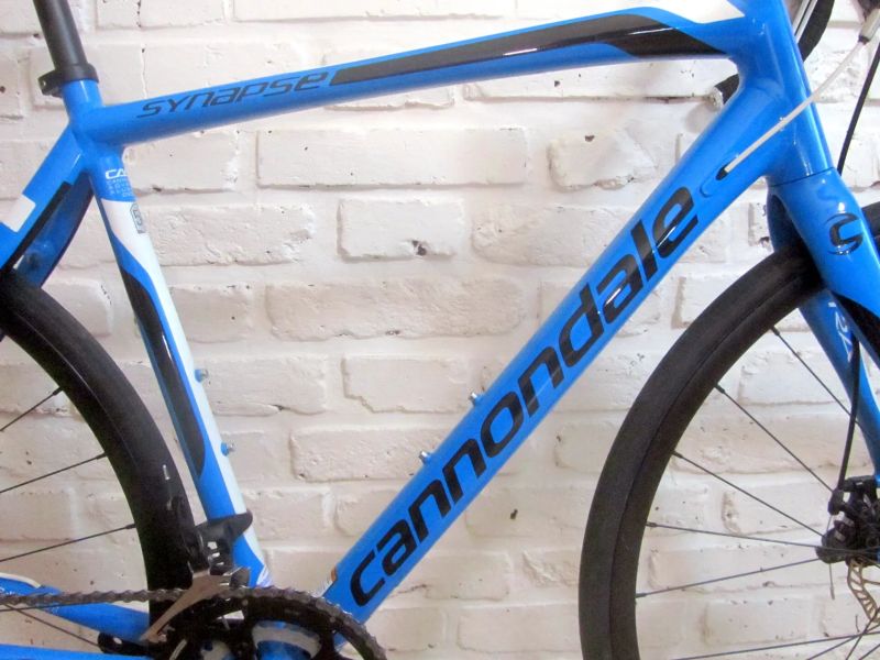 CANNONDALE SYNAPSE na Shimano 105, 54 cm. 1ROK ZÁRUKA