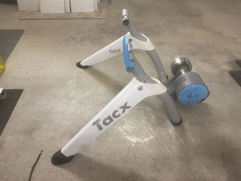 Tacx flow smart t2240