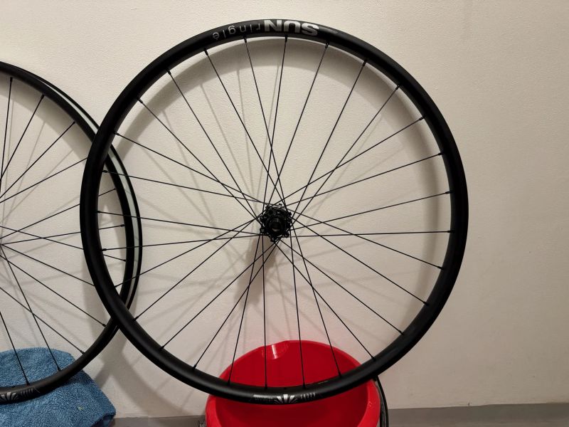 SunRinglé SR329 TRAIL Expert 29" Sram xD a Shimano MicroSpline