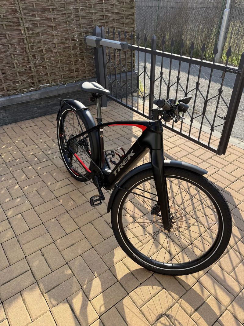Trek Alant 9.9