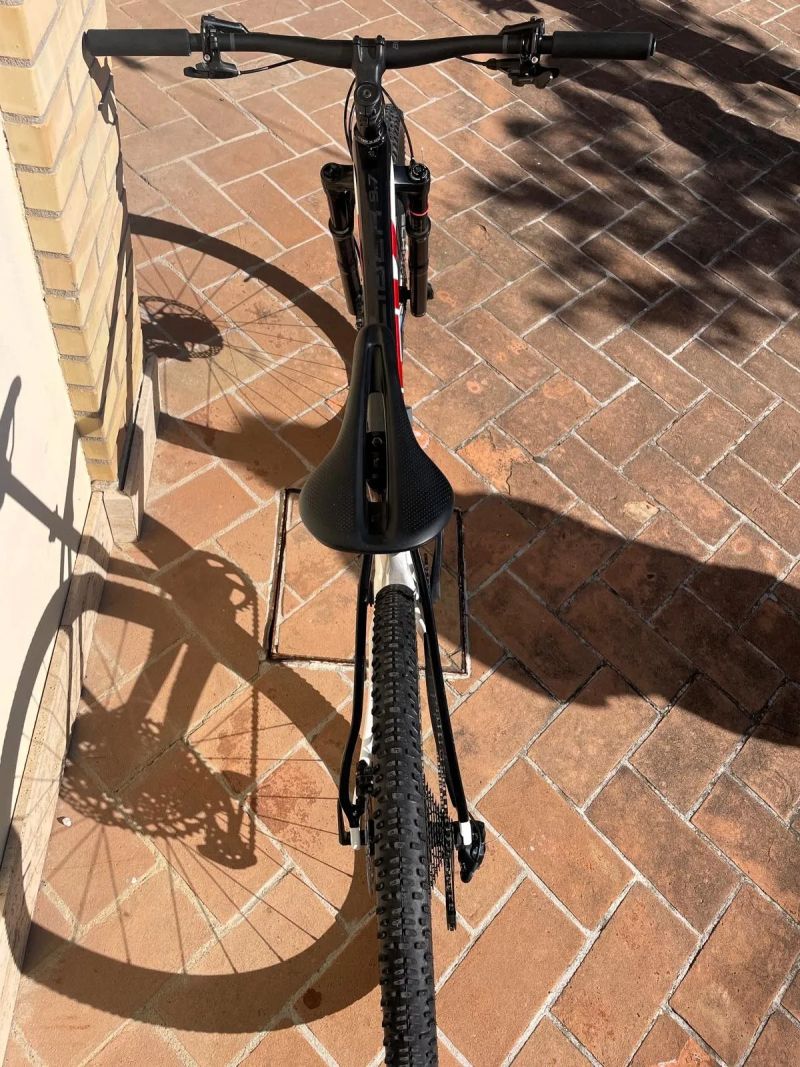 Trek PROCALIBER 9.7 Carbon L-/RS Reba/Sram Eagle GX/Bontrager carbon kola/