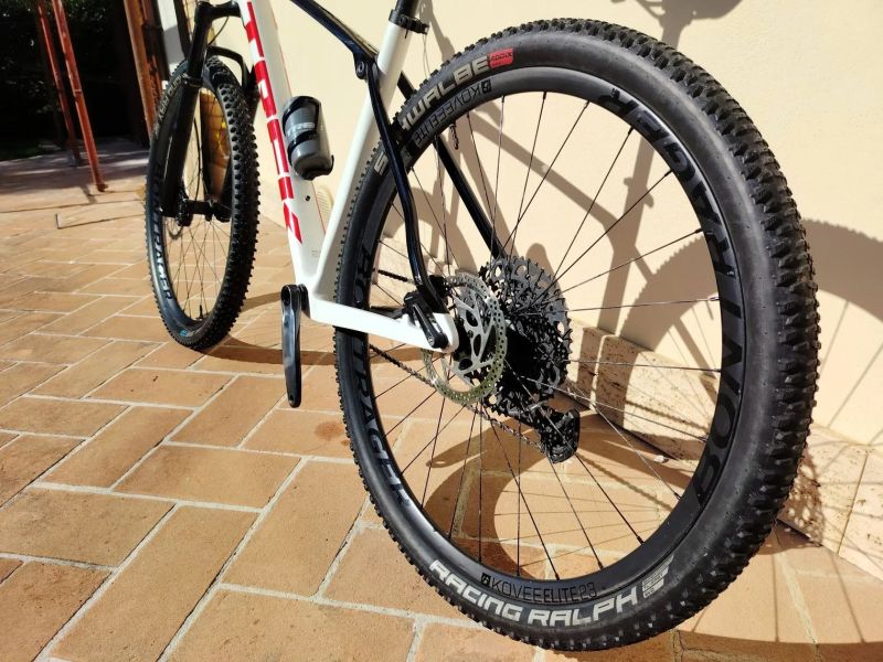 Trek PROCALIBER 9.7 Carbon L-/RS Reba/Sram Eagle GX/Bontrager carbon kola/