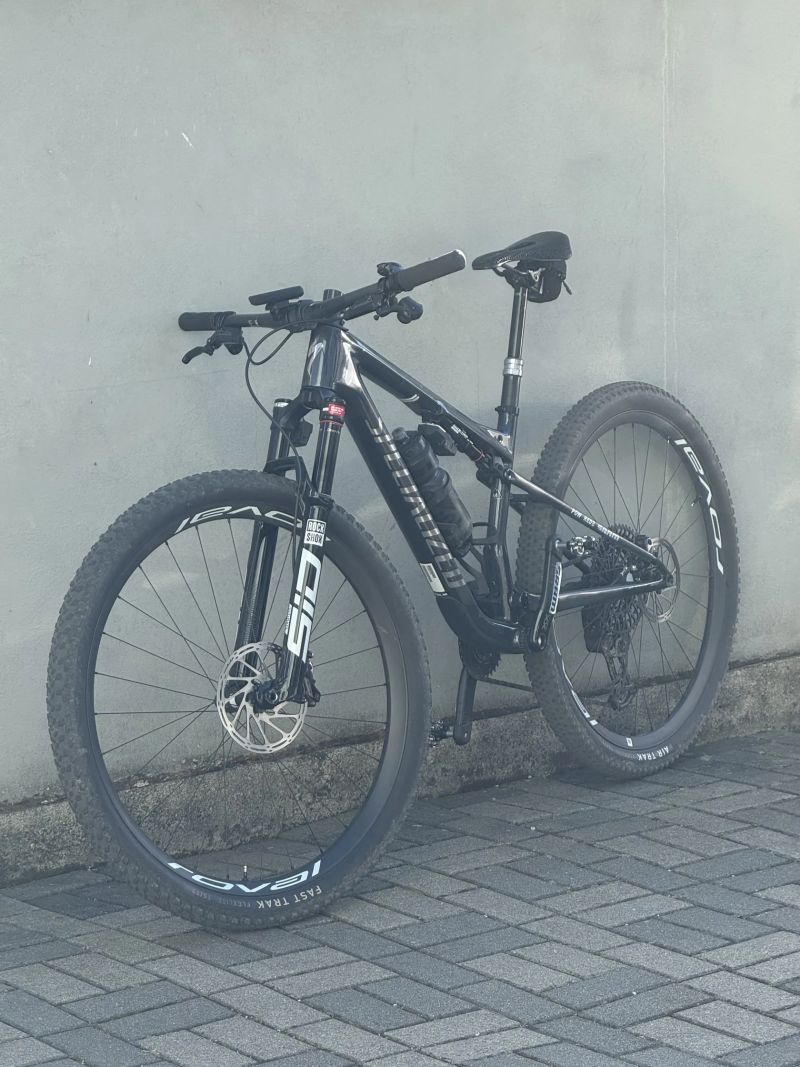 Specialized Epic 9 Pro M