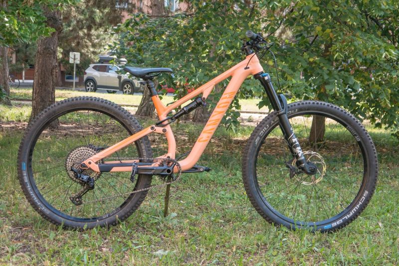  2021 CANYON NEURON 7 WMN 