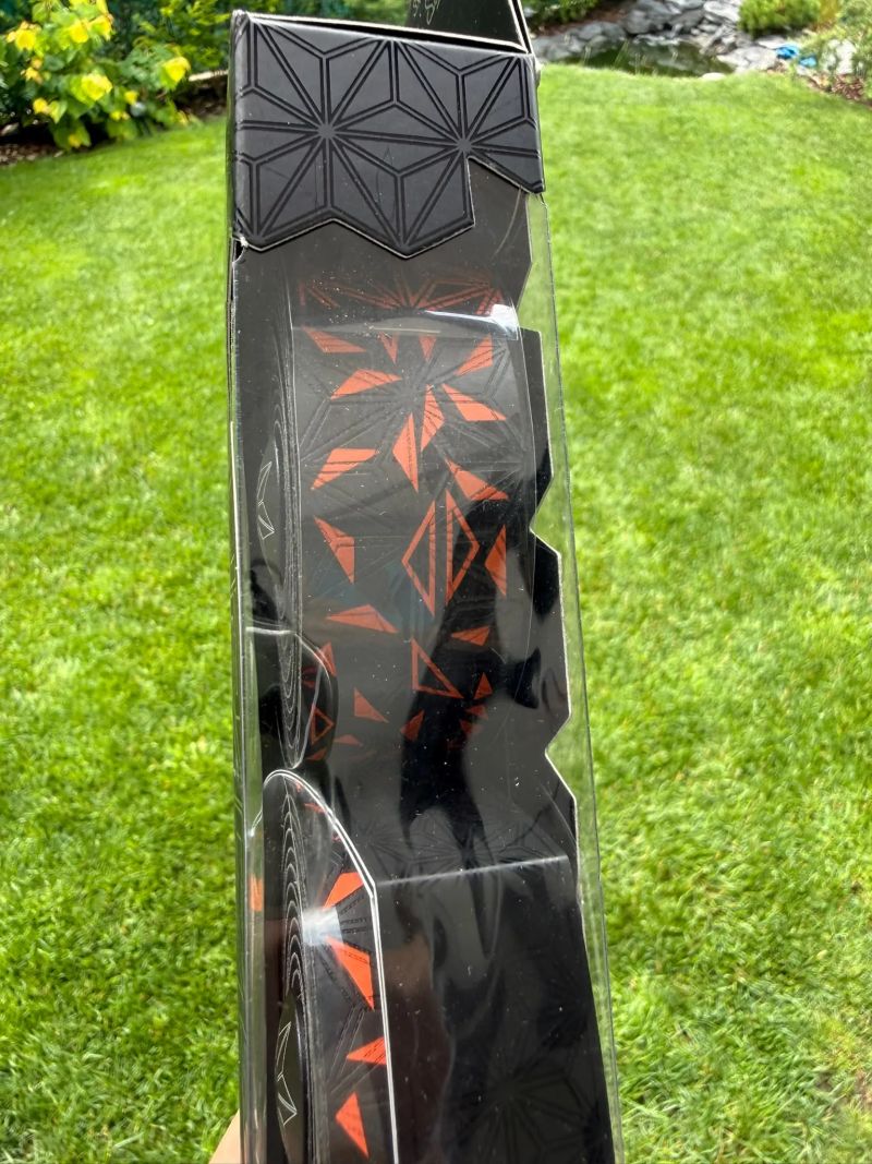 Giant Revolt Advanced 3, vel. M/L, karbon, v záruce, top stav