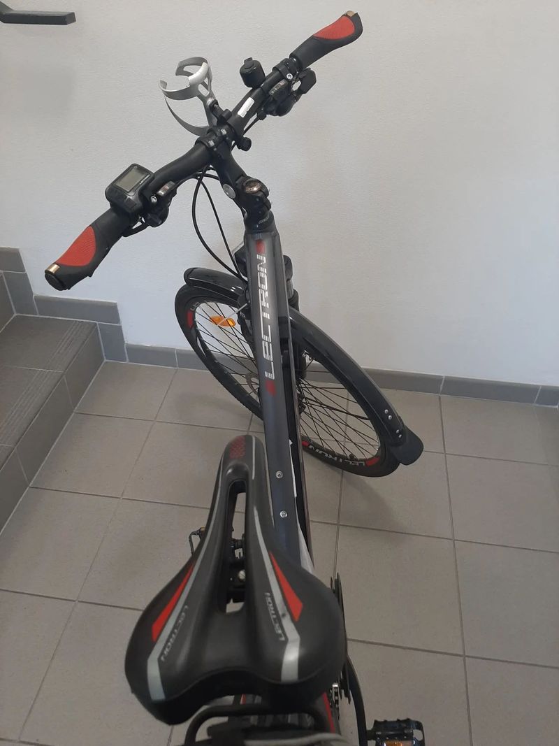 Prodám dámské elektrokolo