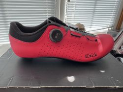 Fizik Vento Omna vel.41