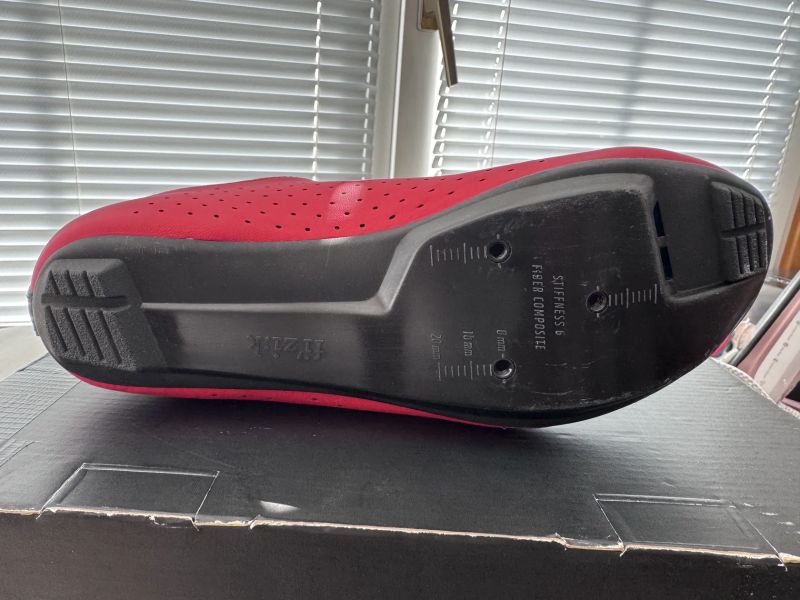 Fizik Vento Omna vel.41