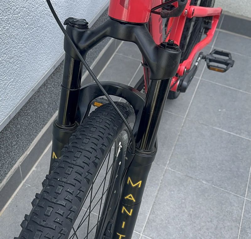 Celoodpružené horské kolo Rockrider XC100S 29” , XL