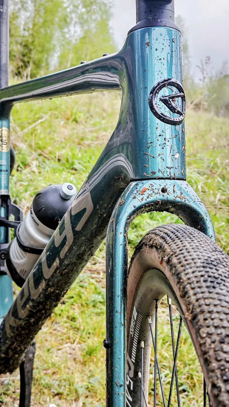 Gravel Kellys Soot X90