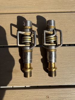 Ultra lehké titanové pedály Crankbrothers Eggbeater 11