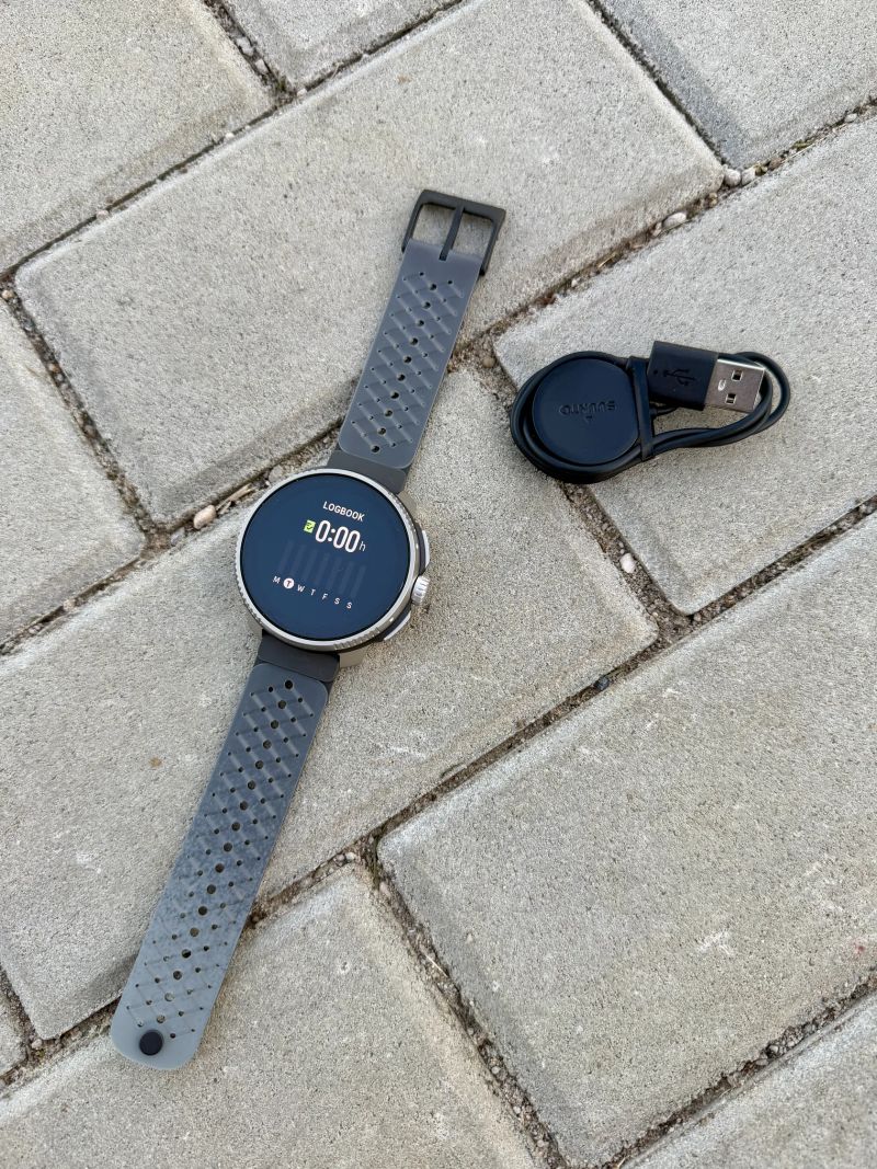 Suunto Race Titanium Charcoal