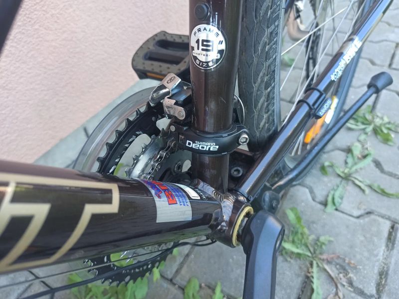 Krosové / trekingové kolo GIANT Farrago 28" Deore