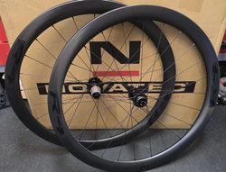 Nová tovární carbon kola Novatec R4 