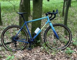 Genesis Fugio 20 – ocelový gravel na hydraulice