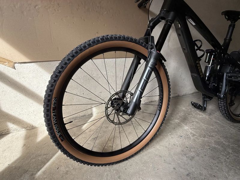Trek Slash 9.8
