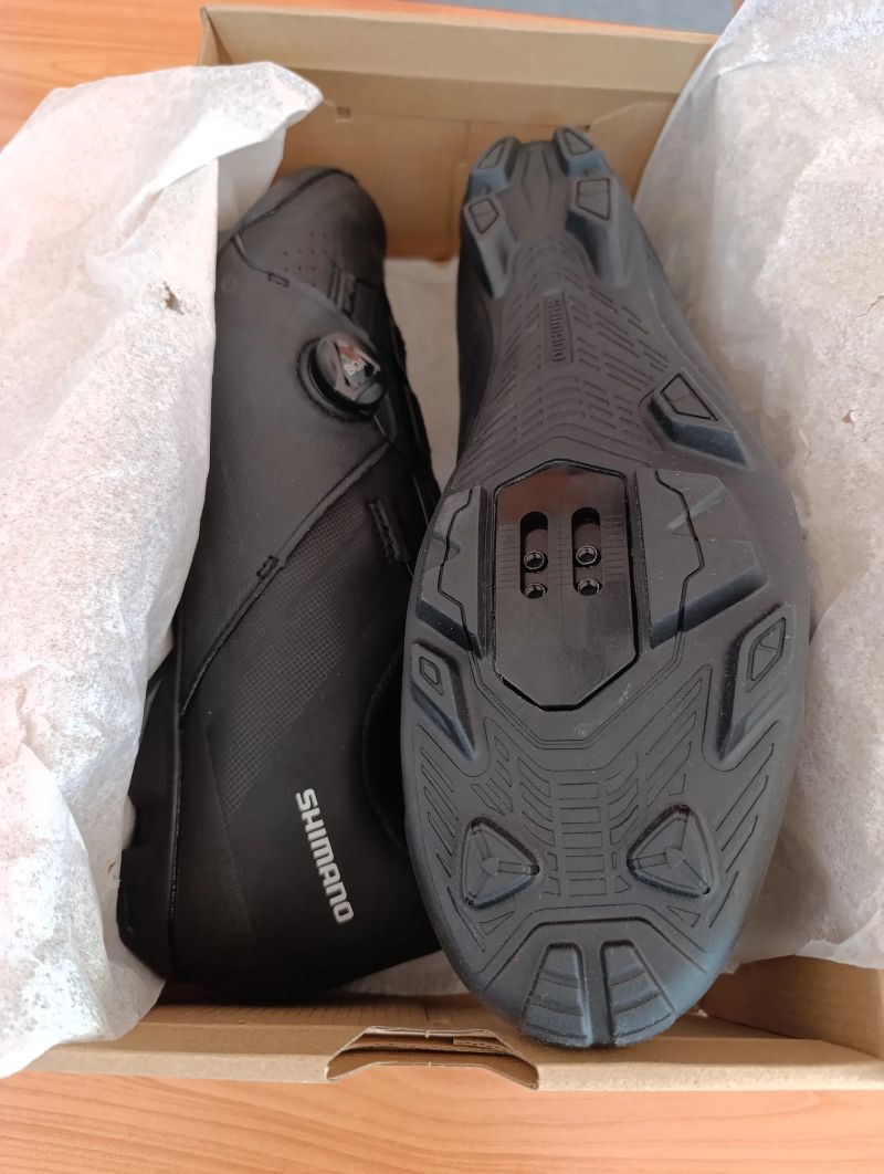 Cyklistické tretry SHIMANO SH-XC300, vel.49