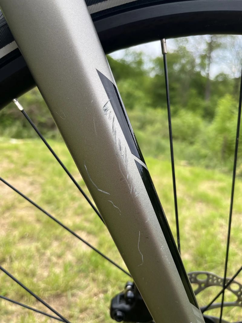 Trek FX Sport 4 (2018) – lehké fitness/touring kolo, hydraulické brzdy, Tiagra 2x10