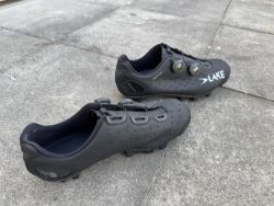 MTB tretry Lake MX332 - vel. 43,5