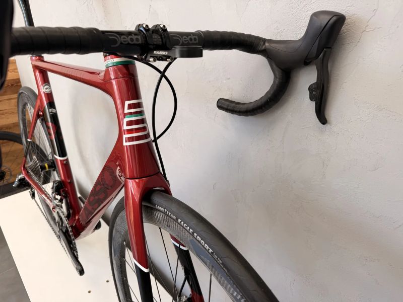 Basso Diamante SV, Sram Red, Mavic Cosmic SL