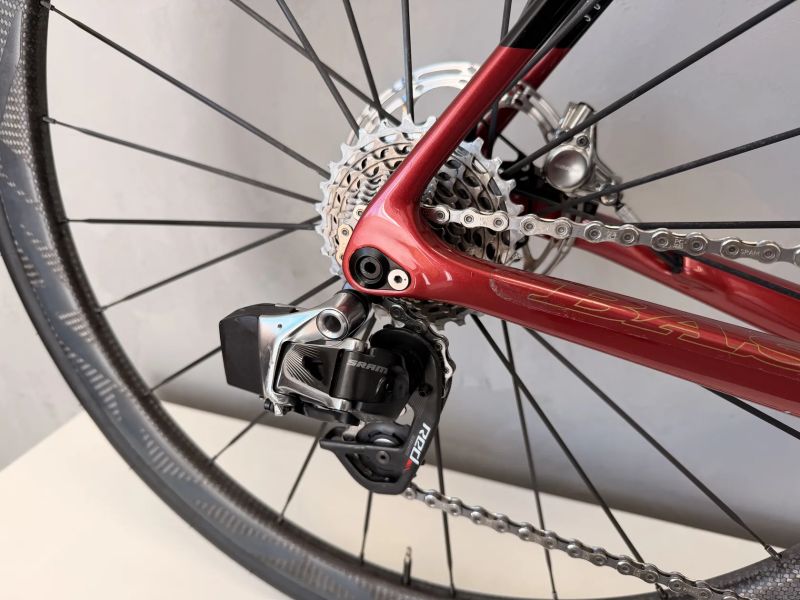 Basso Diamante SV, Sram Red, Mavic Cosmic SL