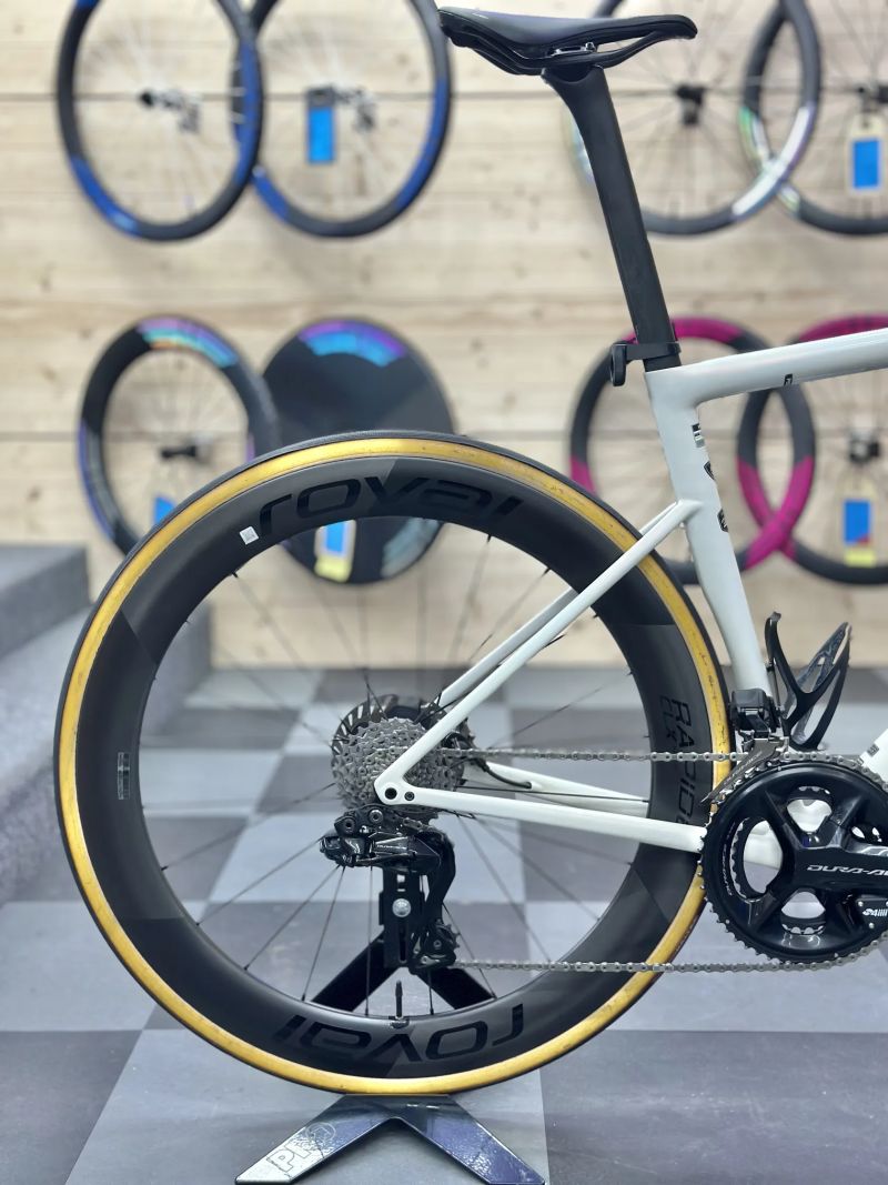Specialized S-Works Tarmac SL8 | vel. 56 cm | Shimano Dura-Ace | Roval Rapide CLX | 6,7 kg