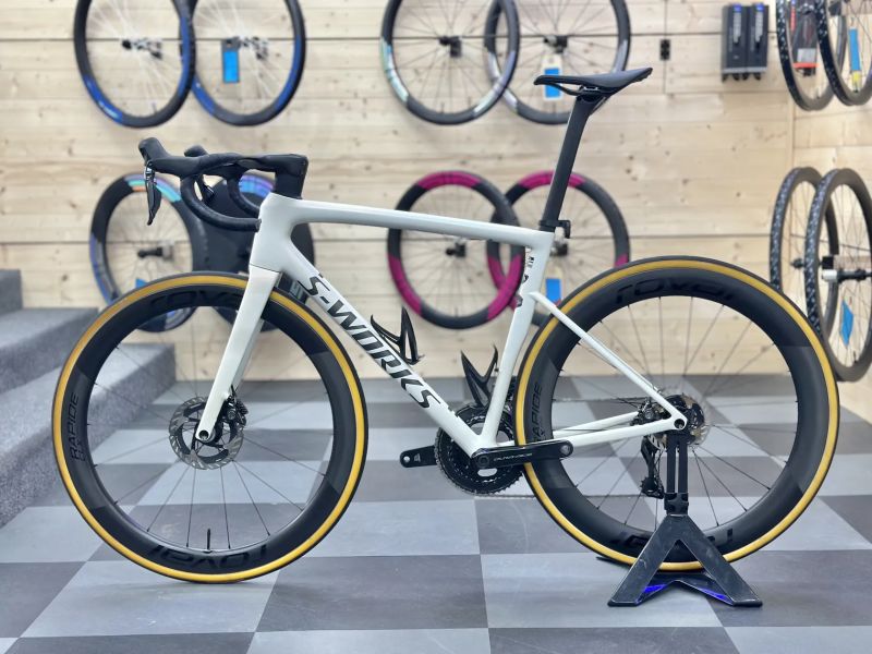 Specialized S-Works Tarmac SL8 | vel. 56 cm | Shimano Dura-Ace | Roval Rapide CLX | 6,7 kg
